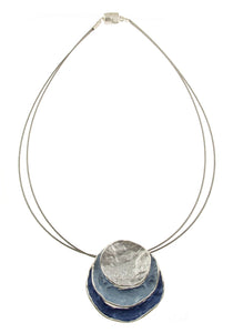 Magnetic Closure Necklace with Hammered 3 Tone Floating Pendent