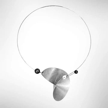 Understated Statement Focal Necklace with Simulated Pearls