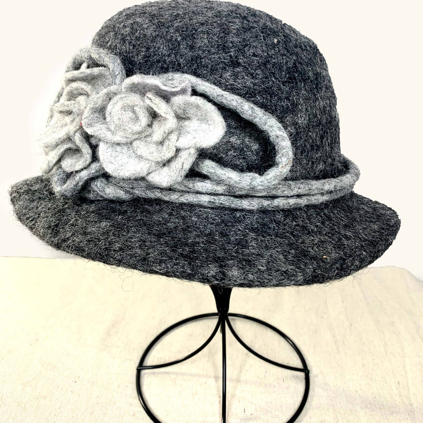Women's Boiled Wool Winter Hat, Charcoal with Light Grey flower