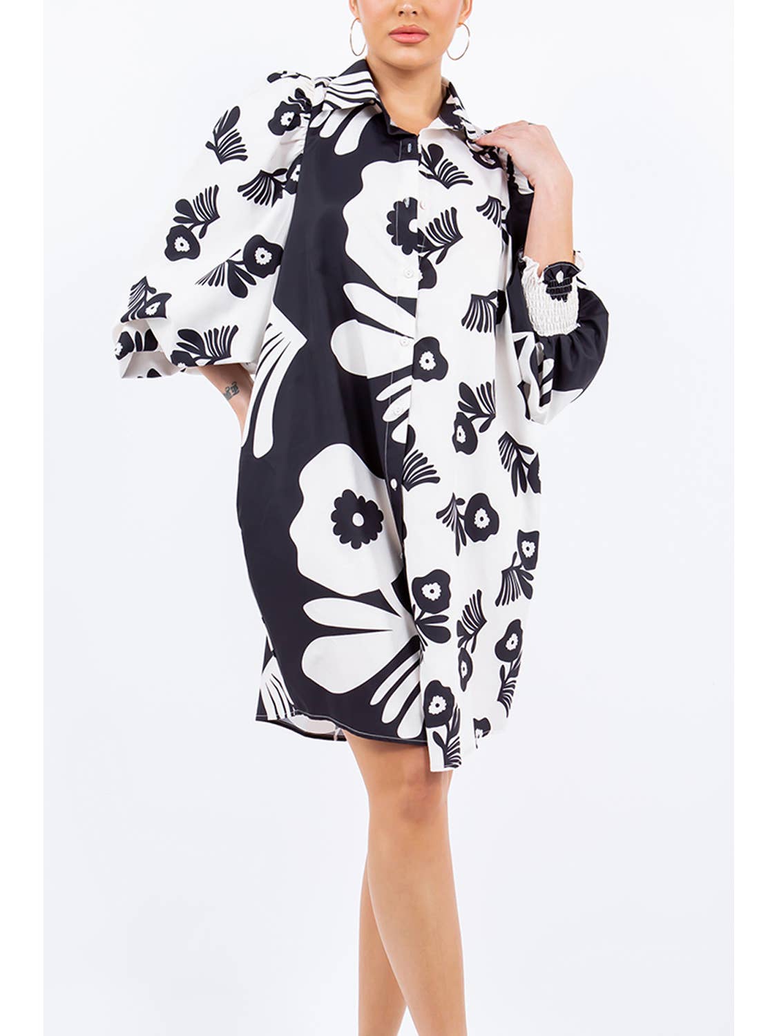 Button - Down Black & White Floral Print Shirt Dress